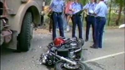 19 Juin 1986 Coluche Meurt Dans Un Accident De Moto